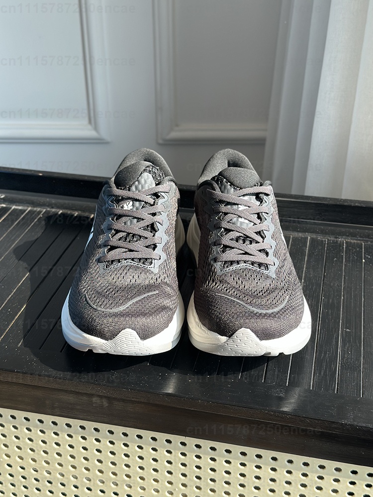 Miękkie, wygodne, antypoślizgo – Men'S Shoes Hoka recenzja i cena